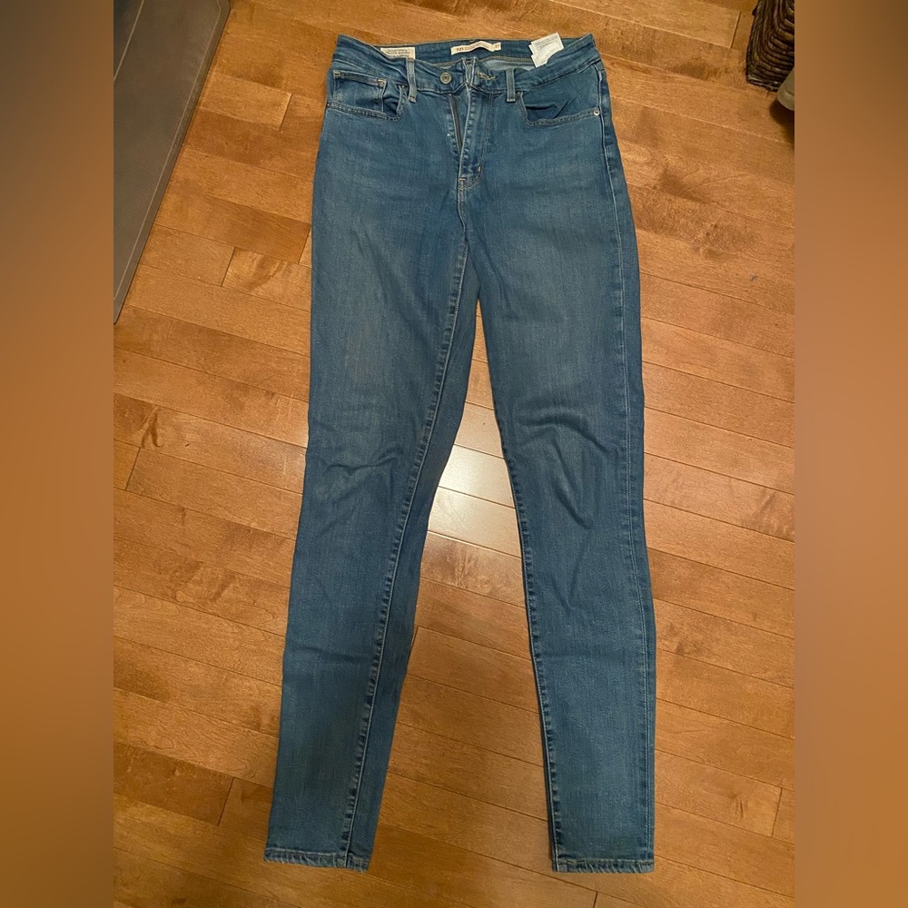 Levi’s 721 high rise skinny